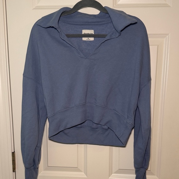 Abercrombie & Fitch Tops - Abercrombie & Fitch Dusty Blue Cropped Collar Sweatshirt